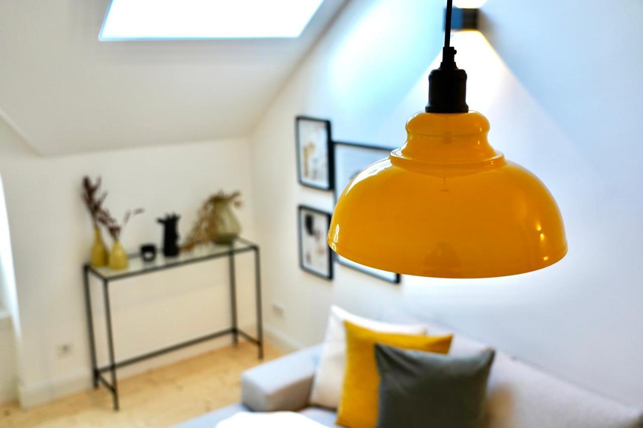 Luxurioese Maisonette Wohnung Im Szenenviertel ヴッパータール エクステリア 写真